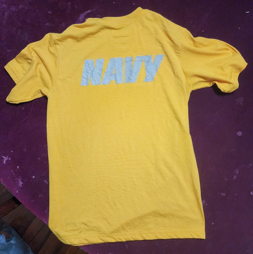 Authentic U.S. Navy T-shirt - Picture 5 of 9